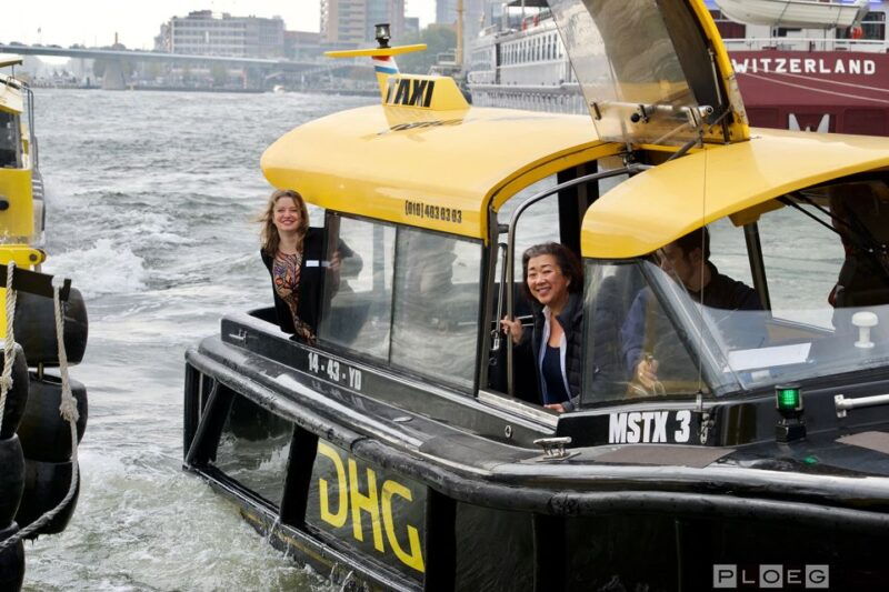 rotterdam-de-rotterdam-cube-houses-water-taxi-and-markthal