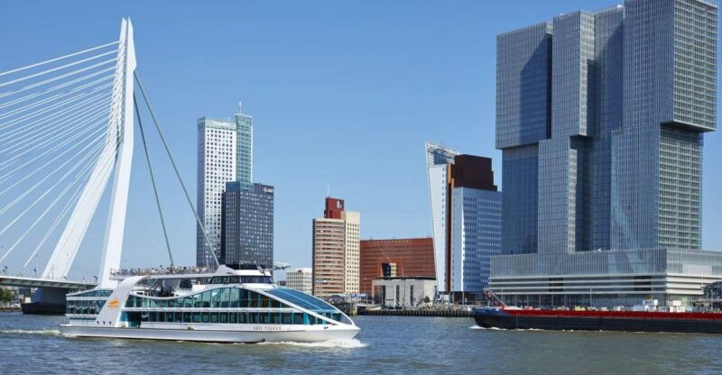 rotterdam-harbor-sightseeing-cruise