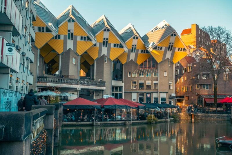 rotterdam-highlights-gems-walking-tour-with-dutch-local