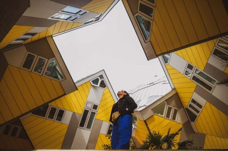 Rotterdam: Spanish Highlights & Hidden Gems Walking Tour - Key Points