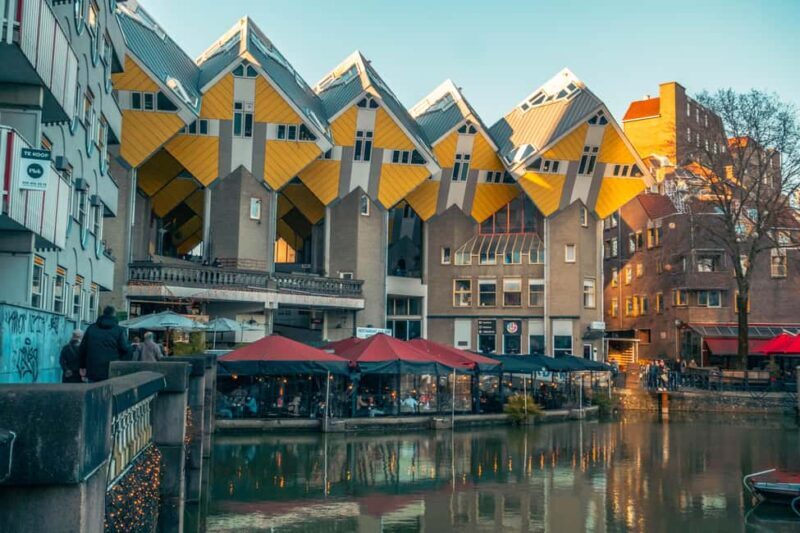 Rotterdam Walk: Highlights, Gems, Architecture & History WW2 - Authentic Experiences and Insights from Reviews