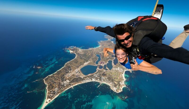 Rottnest Island: Tandem Skydive - What to Expect from the Experience