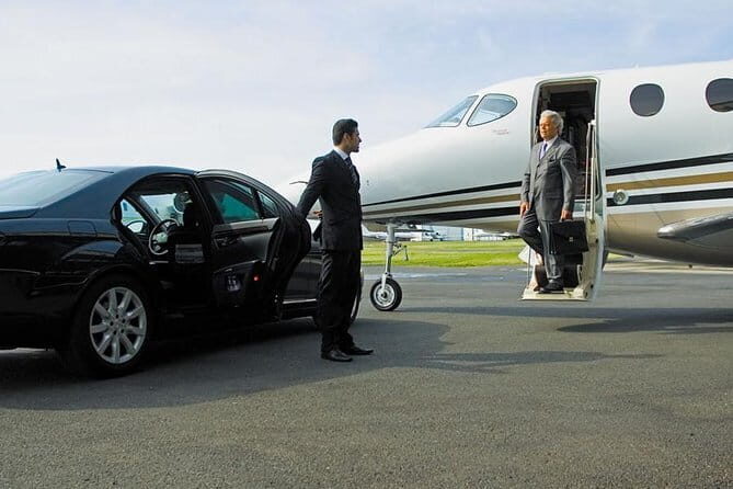 Round Trip Airport Transfer- From Delhi Airport to Hotel & Back to Delhi Airport - Key Points