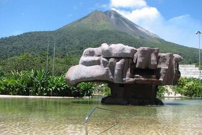 round-trip-from-liberia-airport-to-arenal-la-fortuna-san-carlos