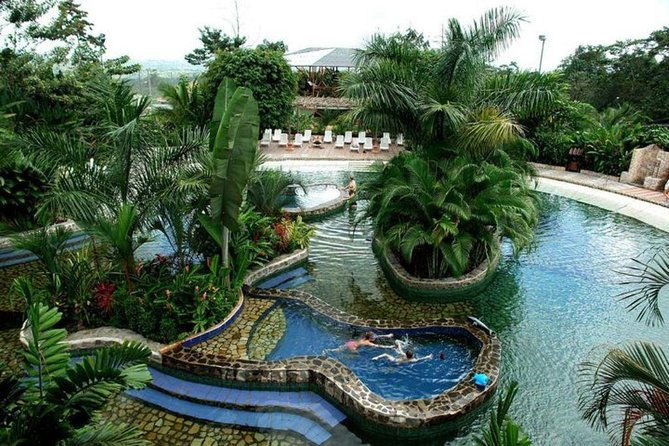 round-trip-from-liberia-airport-to-arenal-la-fortuna-san-carlos