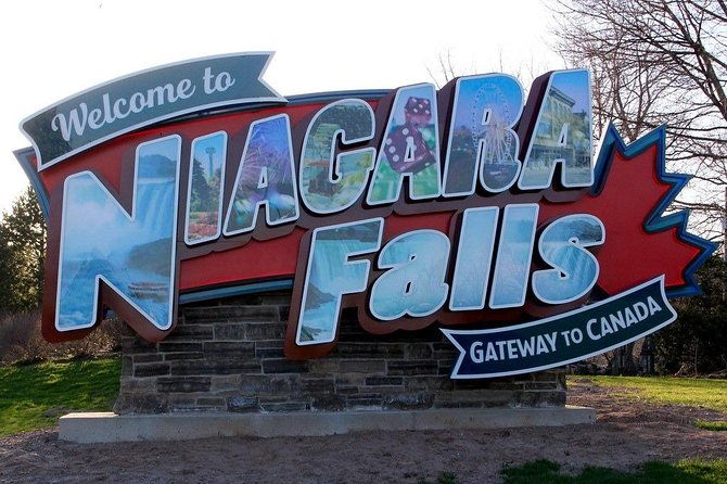 round-trip-private-safe-transfer-between-buffalo-airport-niagara-falls-canada