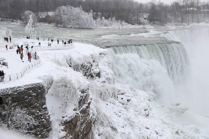 round-trip-private-safe-transfer-between-buffalo-airport-niagara-falls-canada