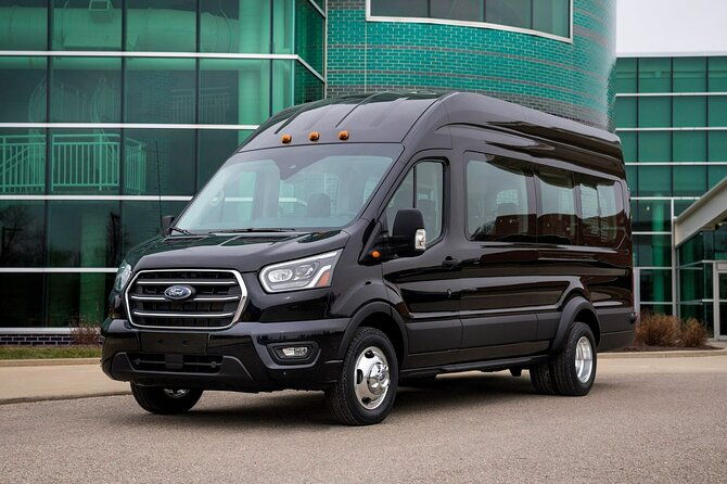 round-trip-private-transfer-las-vegas-airport-to-las-vegas-by-ford-transit