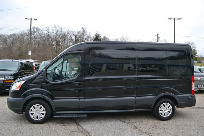 round-trip-private-transfer-las-vegas-airport-to-las-vegas-by-ford-transit