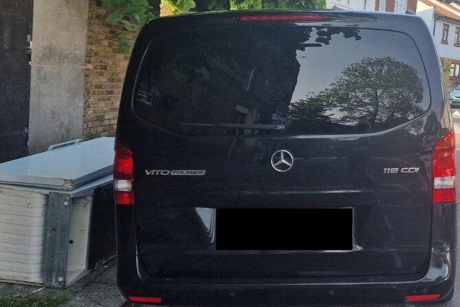 round-trip-taxi-transfer-luton-airport-to-from-london