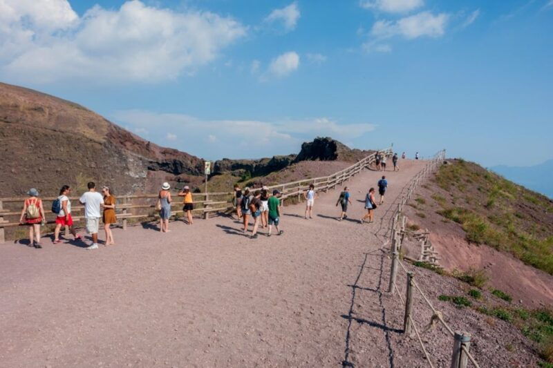 round-trip-to-vesuvius-national-park-from-ercolano