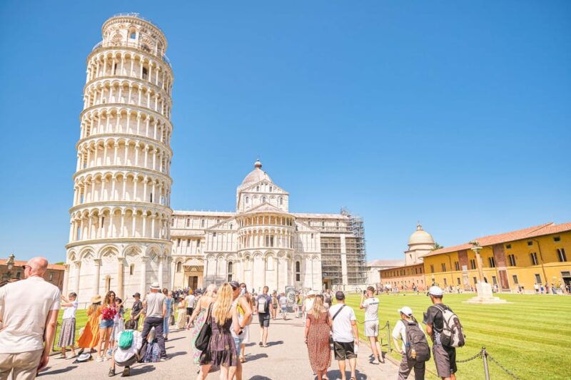 round-trip-transfer-to-pisa-from-florence