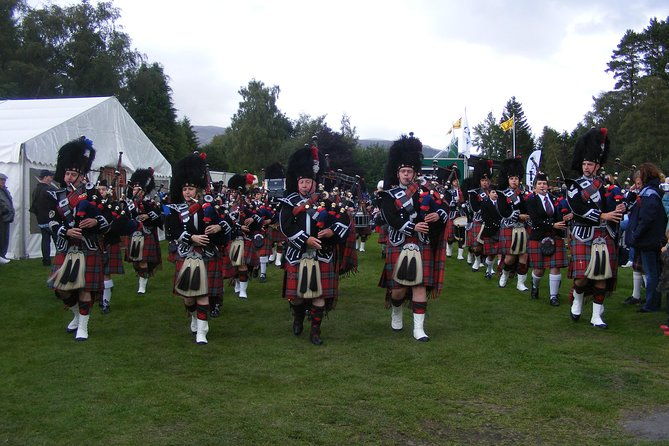 round-trip-transportation-to-the-braemar-highland-games-from-edinburgh