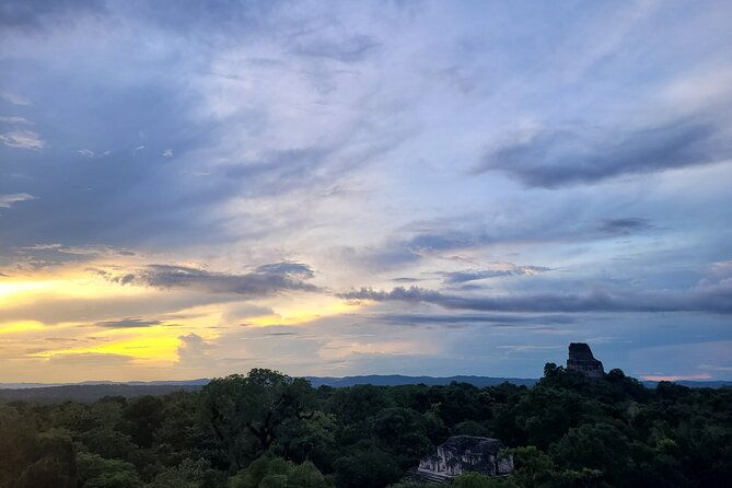 round-trip-vip-exclusive-transfer-to-tikal-from-belize-border