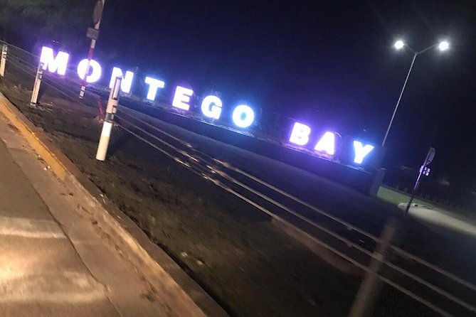 roundtrip-airport-transfer-to-montego-bay-hotels-private