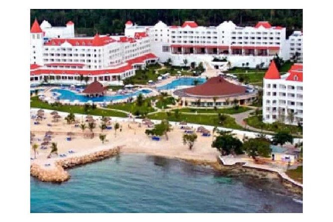 roundtrip-montego-bay-airport-transfer-to-runaway-bay-hotels