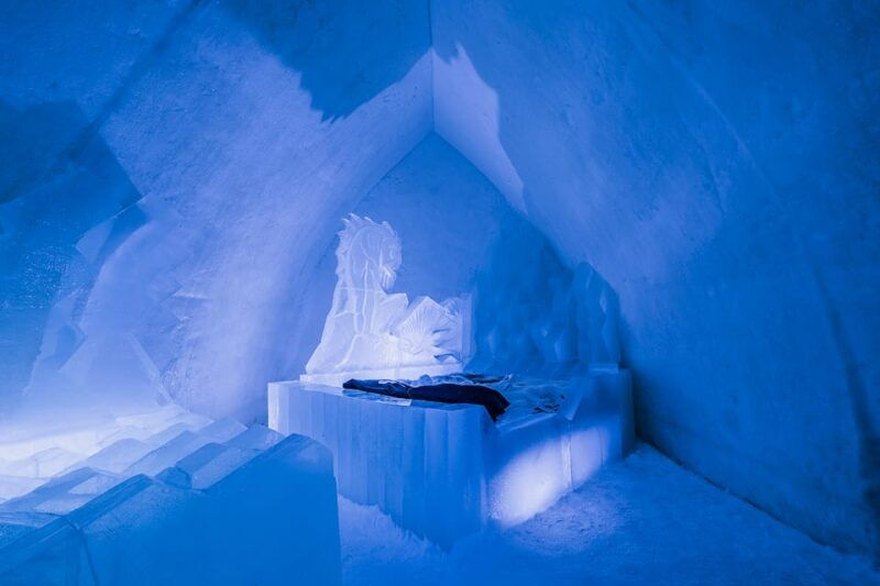 rovaniemi-arctic-snow-hotel-tour-and-sauna-experience