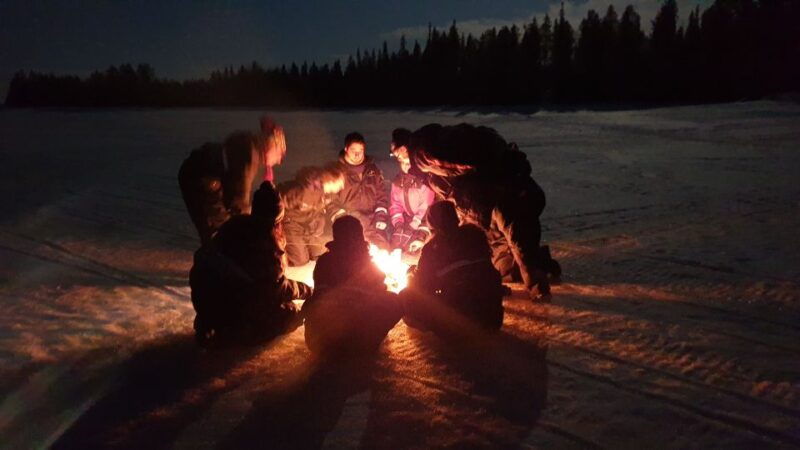rovaniemi-aurora-borealis-snowmobile-safari-with-campfire