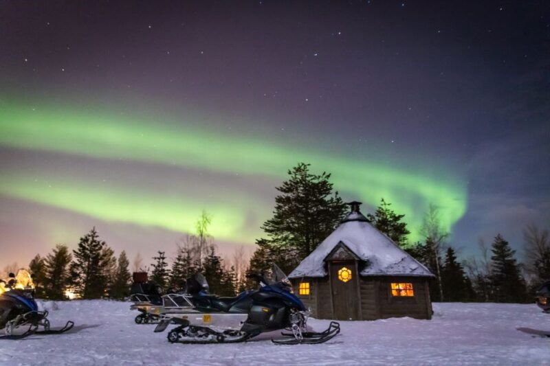 rovaniemi-aurora-borealis-snowmobile-safari-with-campfire