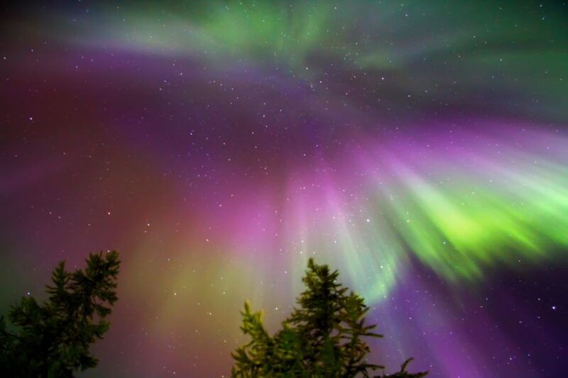 rovaniemi-aurora-borealis-snowmobile-safari-with-campfire