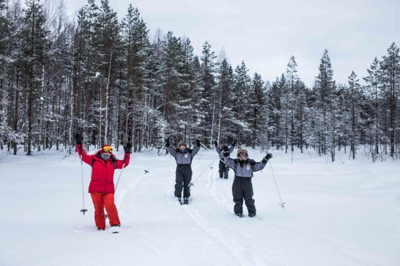 rovaniemi-backcountry-skiing-adventure