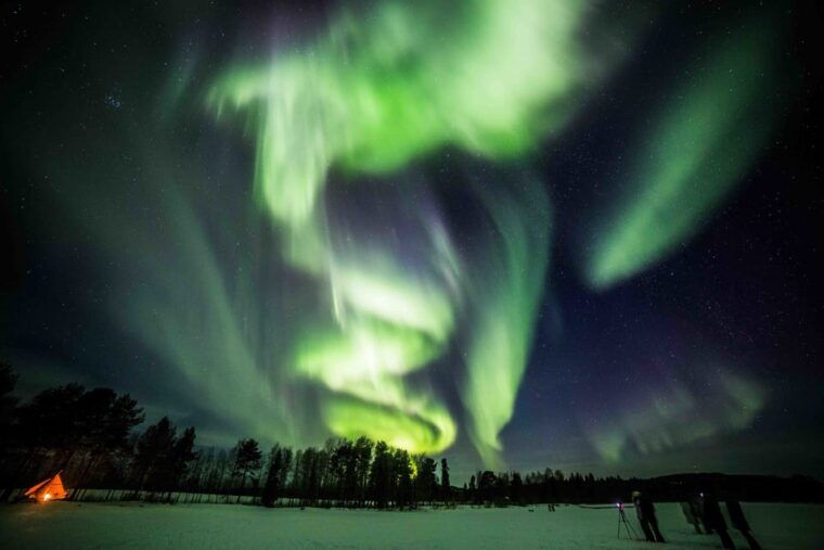 rovaniemi-discover-the-northern-lights-photography-tour