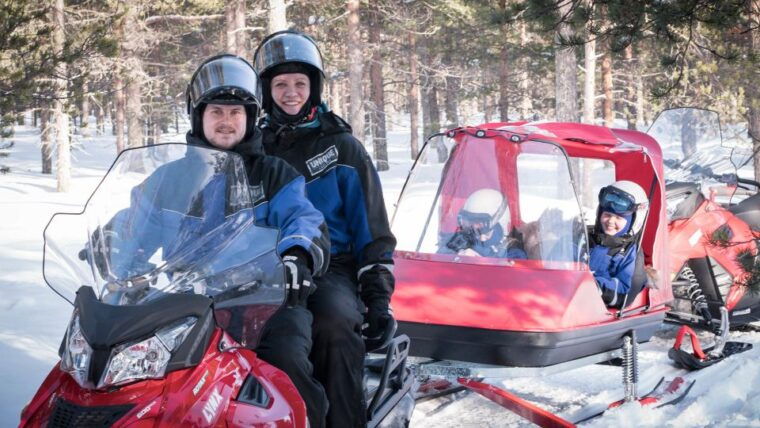 rovaniemi-family-snowmobile-safari-with-campfire-and-snacks