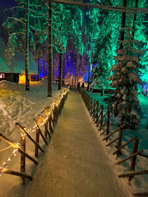 rovaniemi-guided-tour-of-santa-claus-village