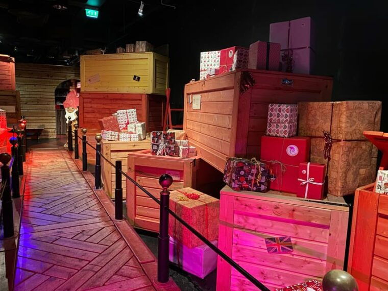 rovaniemi-guided-tour-of-santa-claus-village-with-pickup