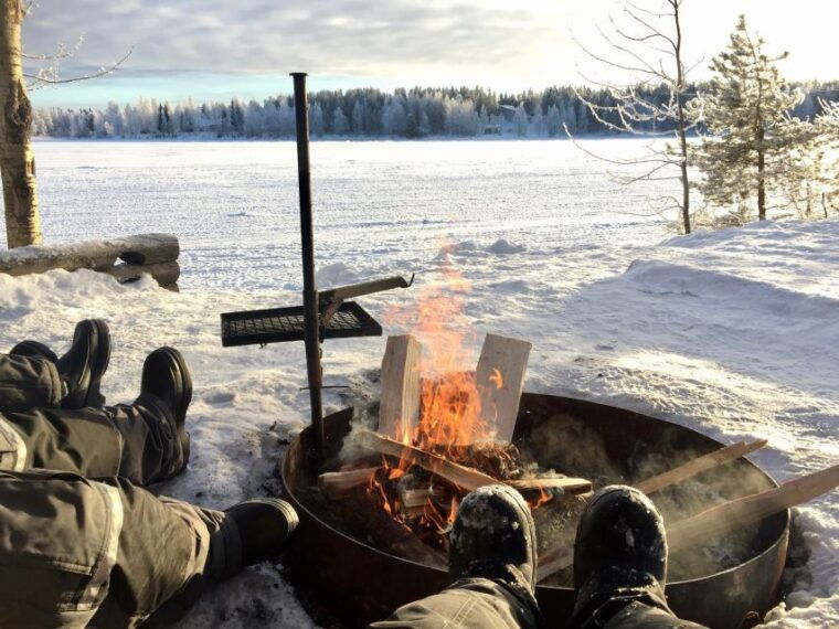 rovaniemi-ice-fishing-experience