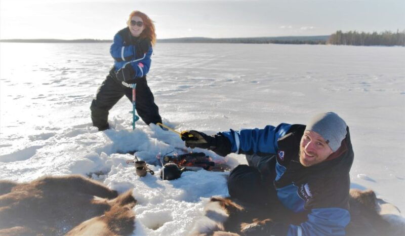 rovaniemi-ice-fishing-like-a-finn