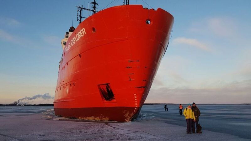 rovaniemi-icebreaker-cruise-with-lunch-and-ice-floating