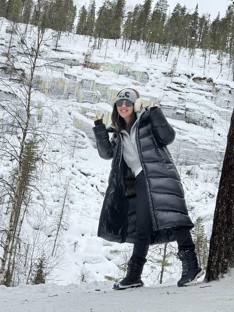 rovaniemi-korouoma-canyon-frozen-waterfalls-guided-hike-2