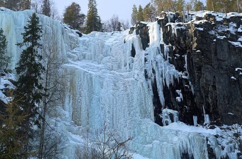 rovaniemi-korouoma-canyon-frozen-waterfalls-tour-with-bbq-2
