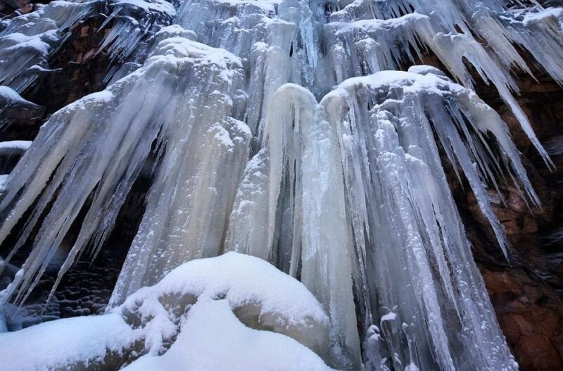 rovaniemi-korouoma-canyon-frozen-waterfalls-tour-with-bbq-2