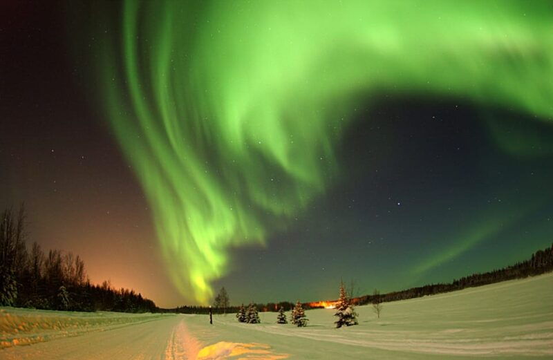 rovaniemi-long-northern-light-hunt-tour-with-procamera