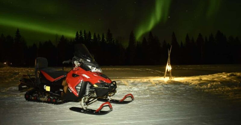 rovaniemi-night-snowmobile-tour