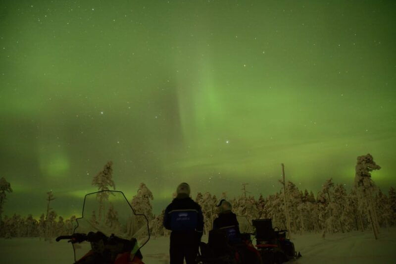 rovaniemi-night-snowmobile-tour