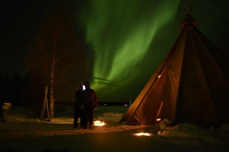 rovaniemi-night-snowmobile-tour