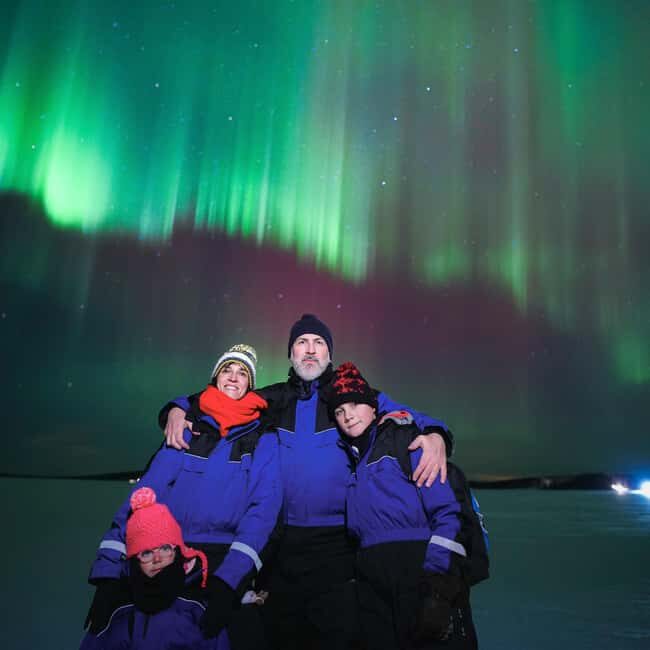 Rovaniemi: Northern Lights Family Tour with Photographer - What the Tour Offers and Why It Stands Out