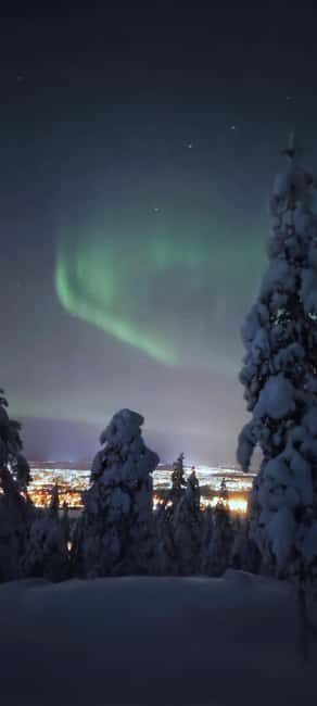Rovaniemi: Northern Lights Hunt with Local Guides - An Authentic Arctic Night Out