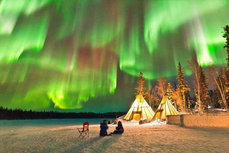 rovaniemi-northern-lights-hunt-with-sausages-and-hot-drinks