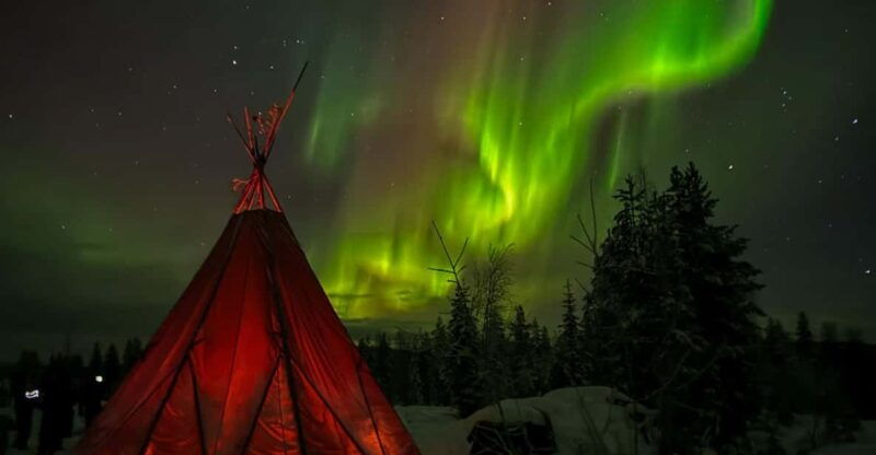 rovaniemi-northern-lights-tour-at-the-campfire