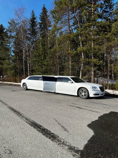 rovaniemi-private-limousine-ride