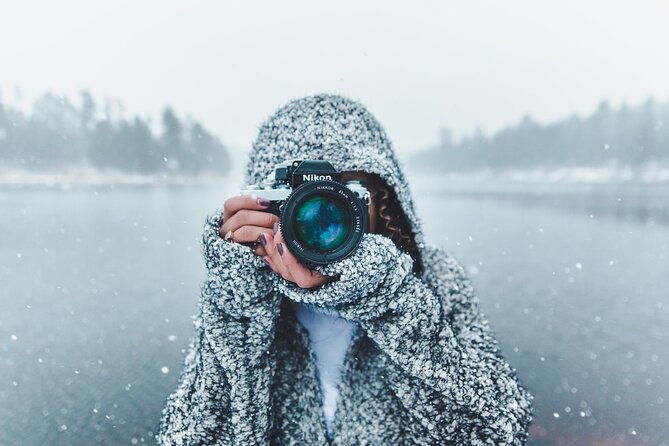 rovaniemi-private-winter-wonderland-photoshoot-tour