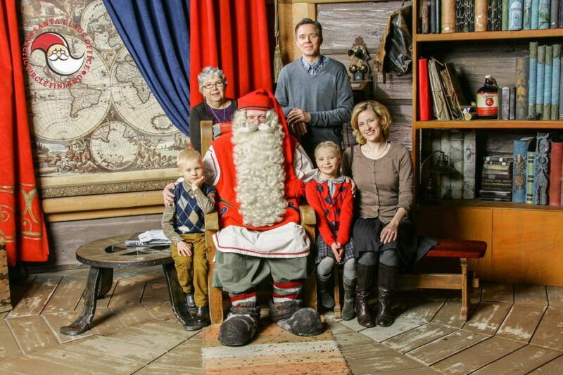 rovaniemi-santa-claus-village-husky-reindeer-sled-ride-2