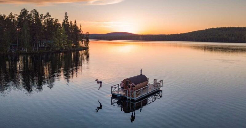 rovaniemi-sauna-boat-scenic-lake-cruise
