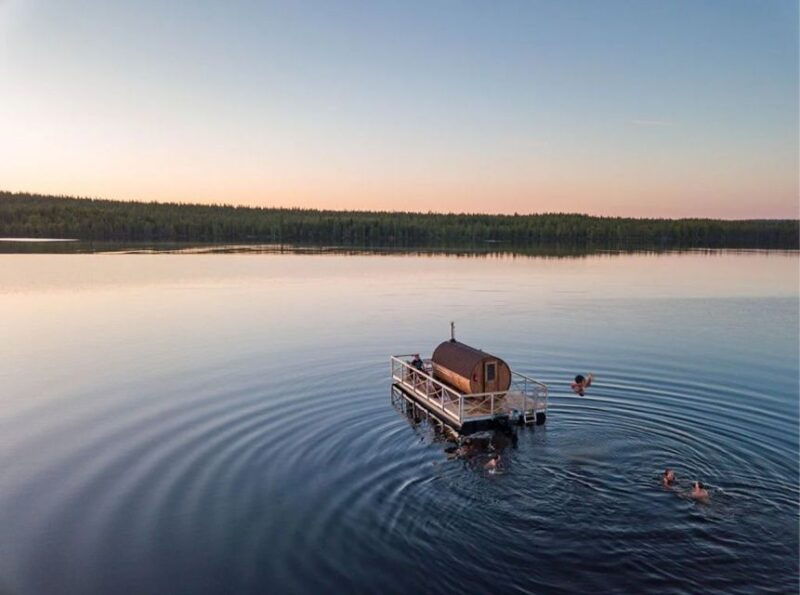 rovaniemi-sauna-boat-scenic-lake-cruise