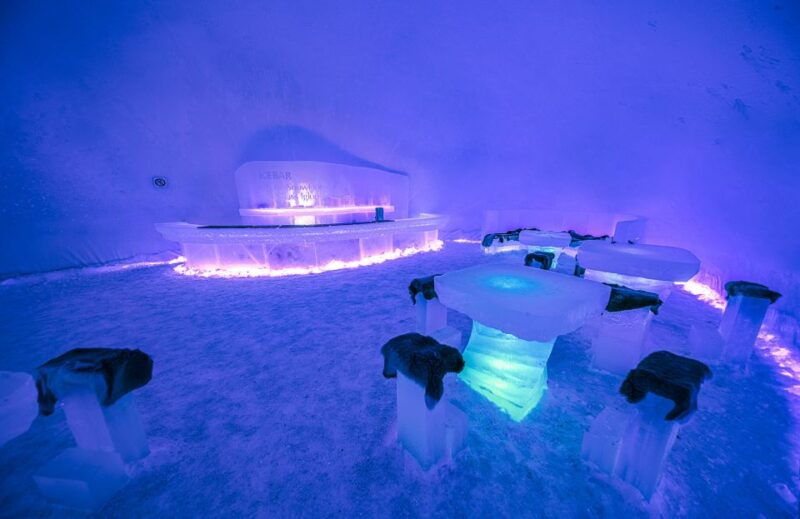 rovaniemi-snow-hotel-tour-and-ice-restaurant-dinner