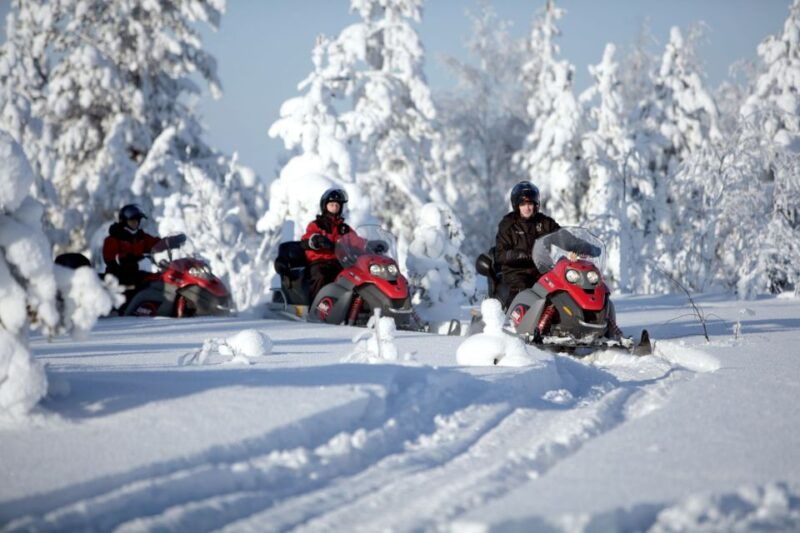rovaniemi-snowmobile-safari-adventure-2